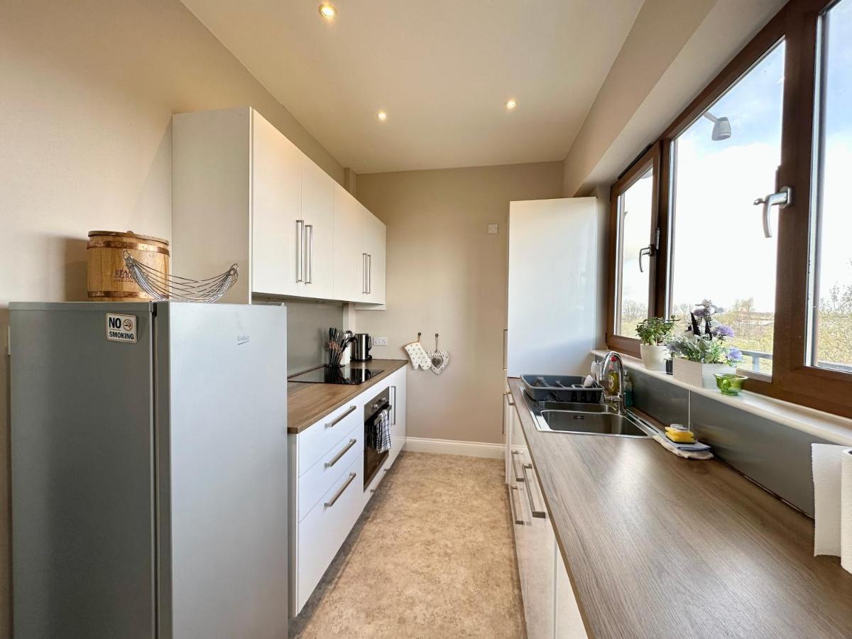5 Bedroom Central Penthouse Apartment เอดินบะระ ภายนอก รูปภาพ